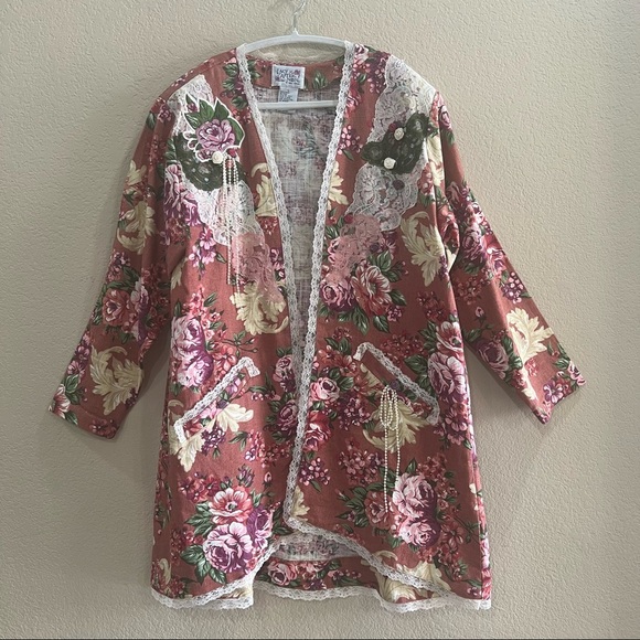 Lacy Afternoon Womens L Cardigan Floral Tapestry Duster Pearl Boho Cottagecore - Picture 1 of 12
